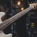 Squier basso elettrico: qualità Fender a un prezzo accessibile