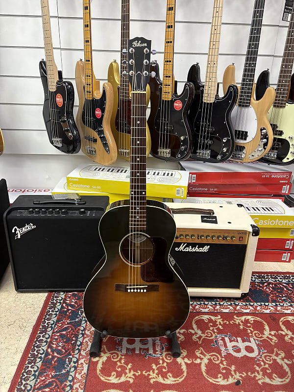 GIBSON L00 BLUES KING 2010 - Musicromia